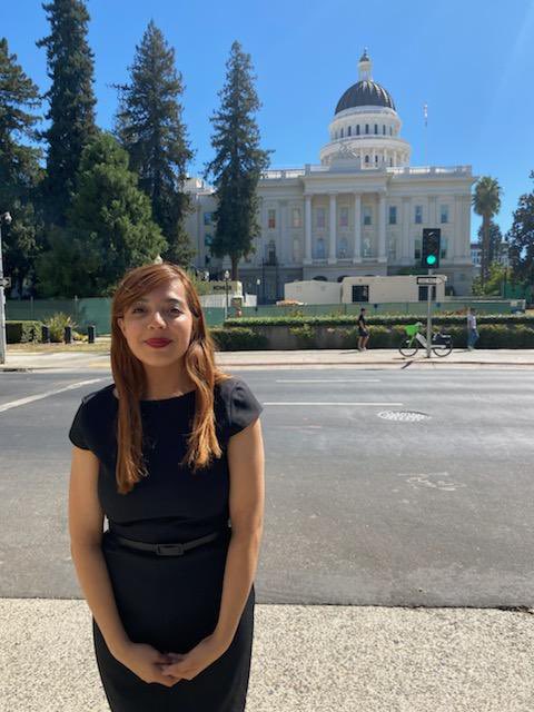 AsmLuzRivas's tweet photo. #DONUTworry Despite this morning’s emergency evacuation, Maribel and Jessica from my district team still made it to the Capitol. I am proud that the majority of my team are extraordinary women of color serving #AD39. #WomenOfColorLead https://t.co/TjLvnqCPkc