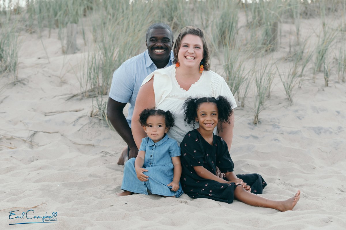 Wrapping up some editing tonight and wanted to share this one with everyone!    💙🖤