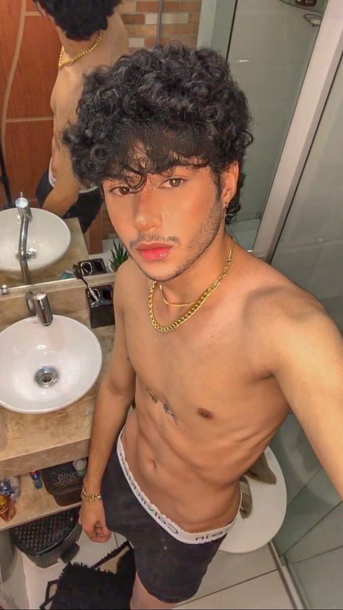 denylyy's tweet photo. Se vc quiser pode chamar na DM 👉🏻👈🏻 https://t.co/ZuBt8PxdAN