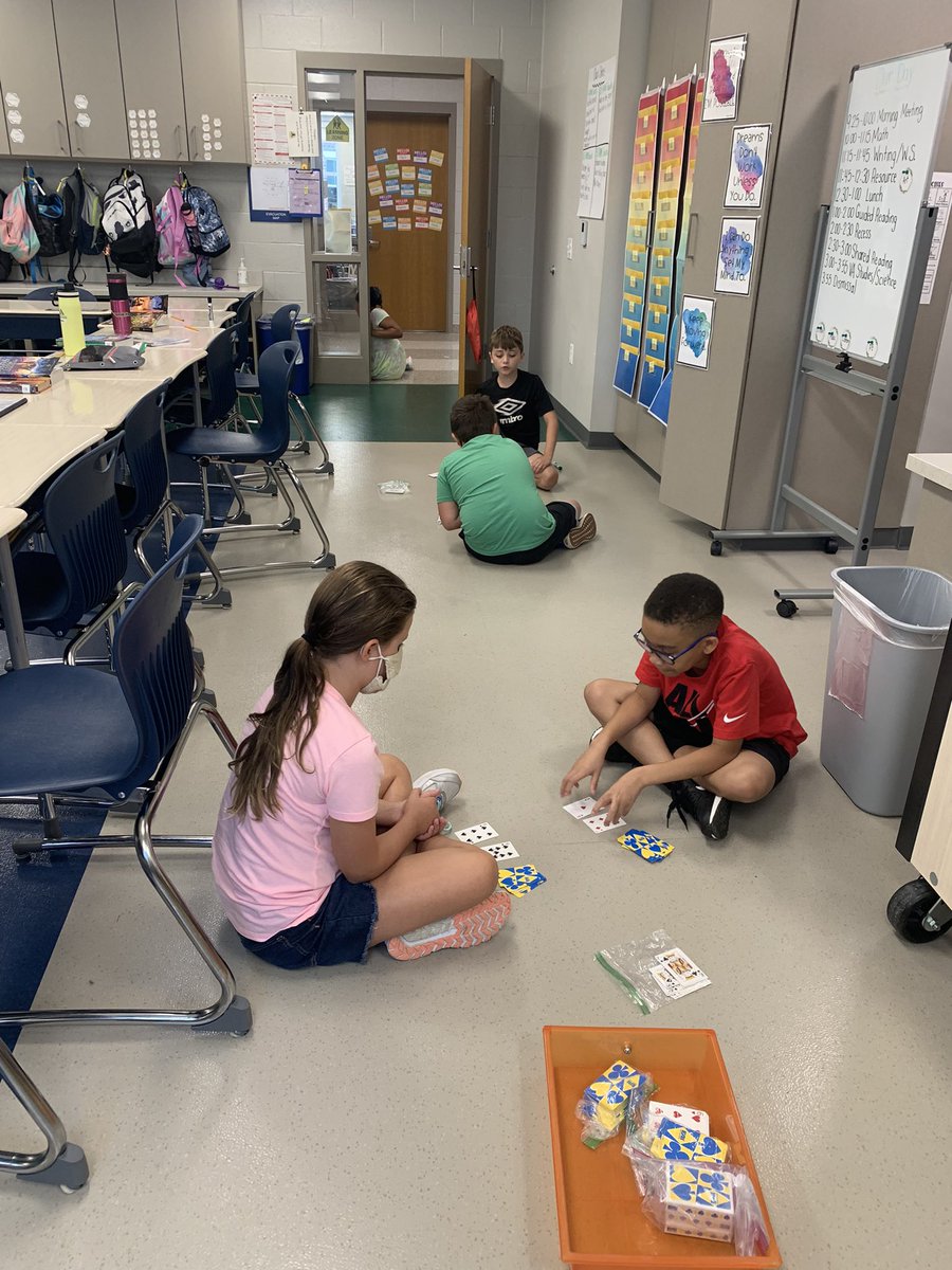 NeboMara's tweet photo. Math workshop success! They loved getting to put all that they learned about this into practice today and try out all the multiplication games. @ReamsRams @jodi_seitz @CynthiaPatey03 @MTPilkington https://t.co/aZ8ynswlxs