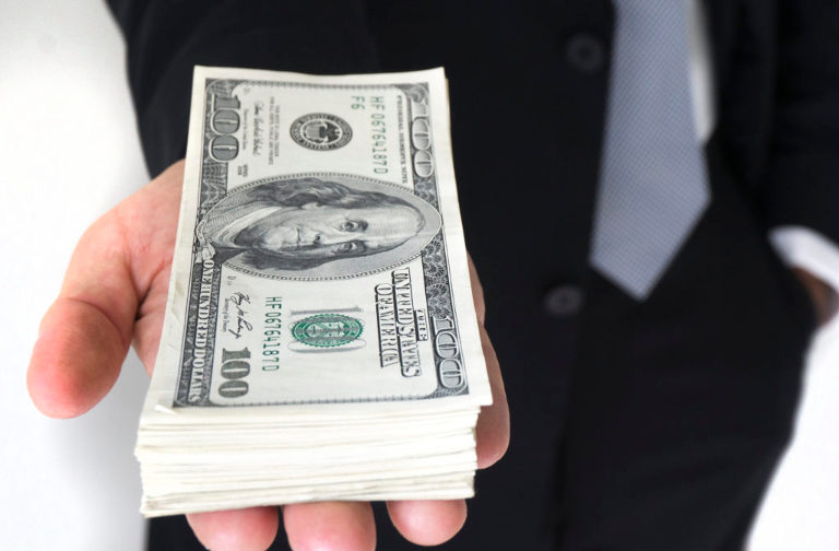 Make a career move that pays off. Search the top franchises for sale now! ➡️ ow.ly/ZaX050Kla0A 
.
.
.
#franchise #betheboss #franchisedirectory #franchising #franchisee #findyourfranchise #entrenprenur #investmentideas #franchisors #entrepreneururlife #businessowner