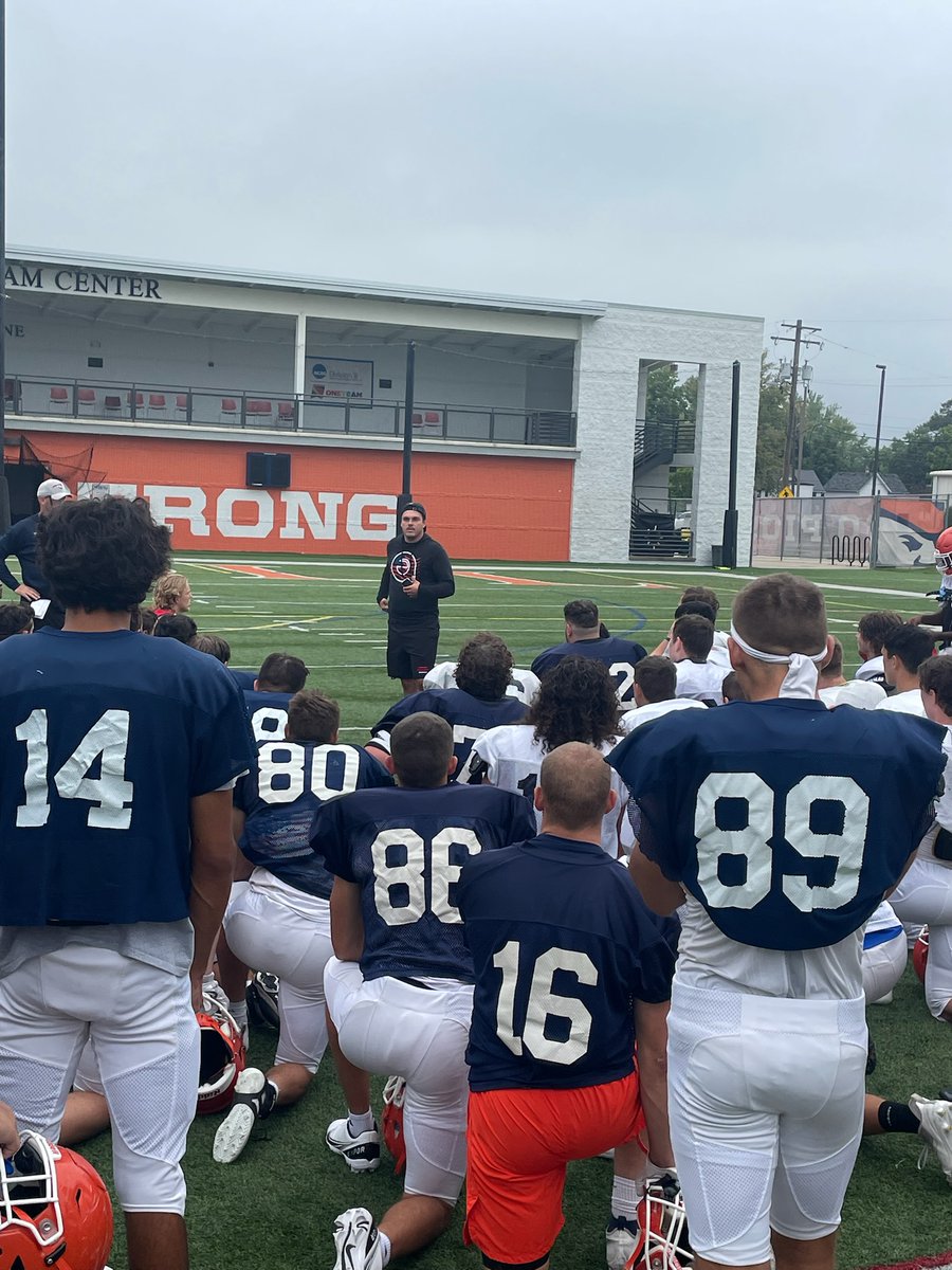 piofootball's tweet photo. Huge shout out to @piofootball alum and @ArrowheadFB OC @KyyBurlingame for coming out and speaking truth to our players. #Family #PioNation https://t.co/Dmjnh26m0L