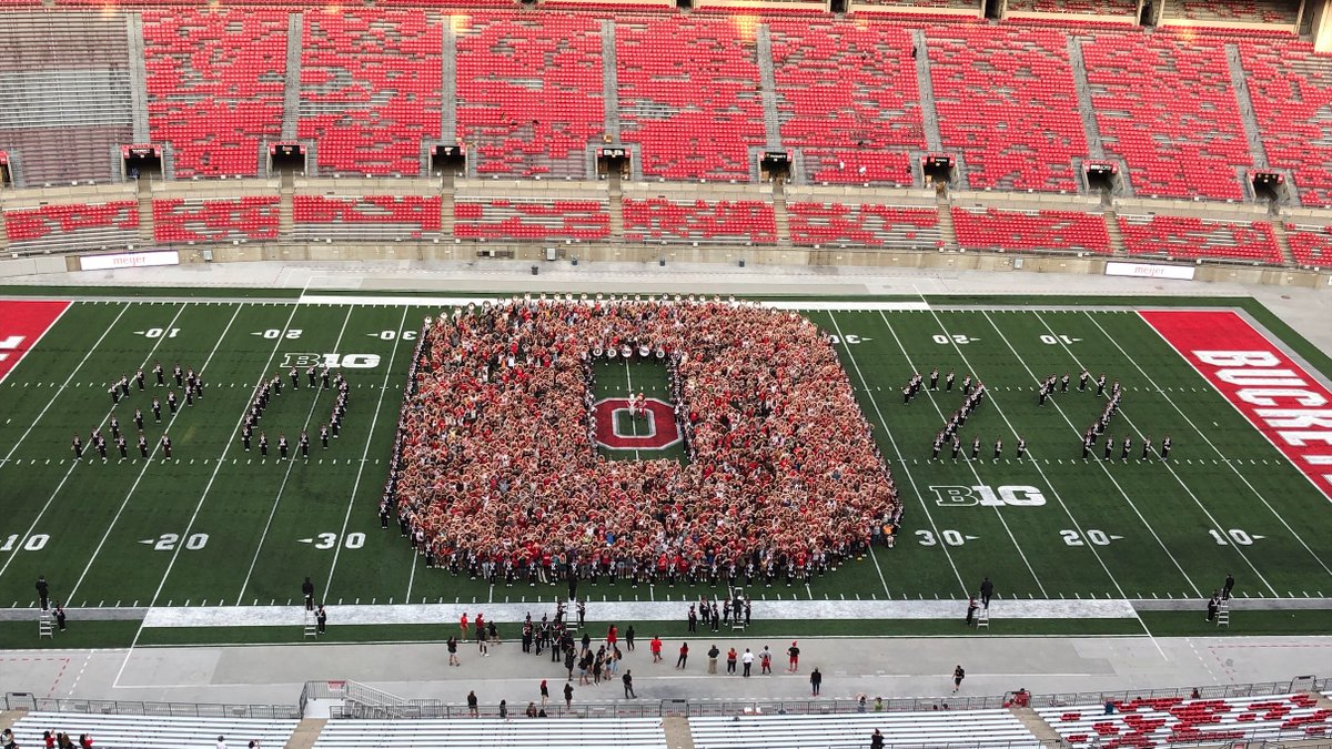 What an incredible time in The 'Shoe tonight! Thanks to <a href="/OUAB/">ouab</a>, <a href="/OhioStAthletics/">Ohio State Buckeyes 🌰</a>, <a href="/OSUBlockO/">Block O</a>, <a href="/TBDBITL/">The Ohio State University Marching Band</a> and many more for showing us what it means to have #BuckeyePride! ❤️🙌