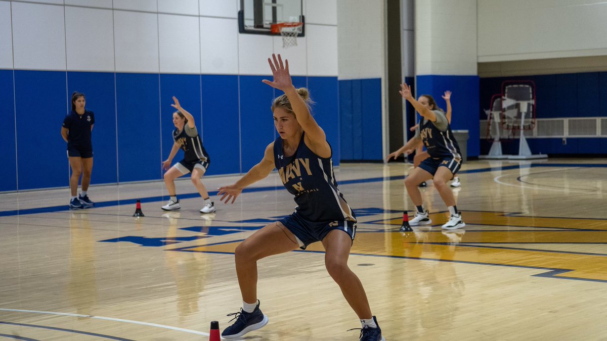 Great first day ⁦<a href="/NavyWBB/">Navy Women's Basketball</a>⁩ 👏👏👏⚓️⚓️⚓️🏀🏀🏀 #Relentless #IMPACT #TOGETHER #FAMILYFUN