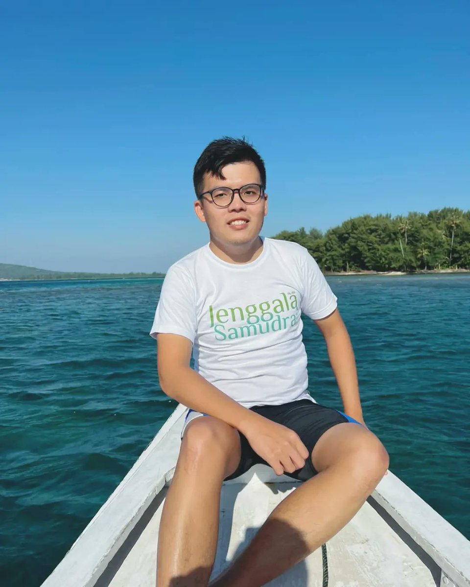 thewilxon's tweet photo. Life will take you someday, somewhere where life is beautiful everywhere - Life Quotes 

#lifequotes
#visitkarimunjawa 
#wonderfulindonesia 
#JenggalaSamudra 
#oceanphotography https://t.co/Fe1hnUveZH
