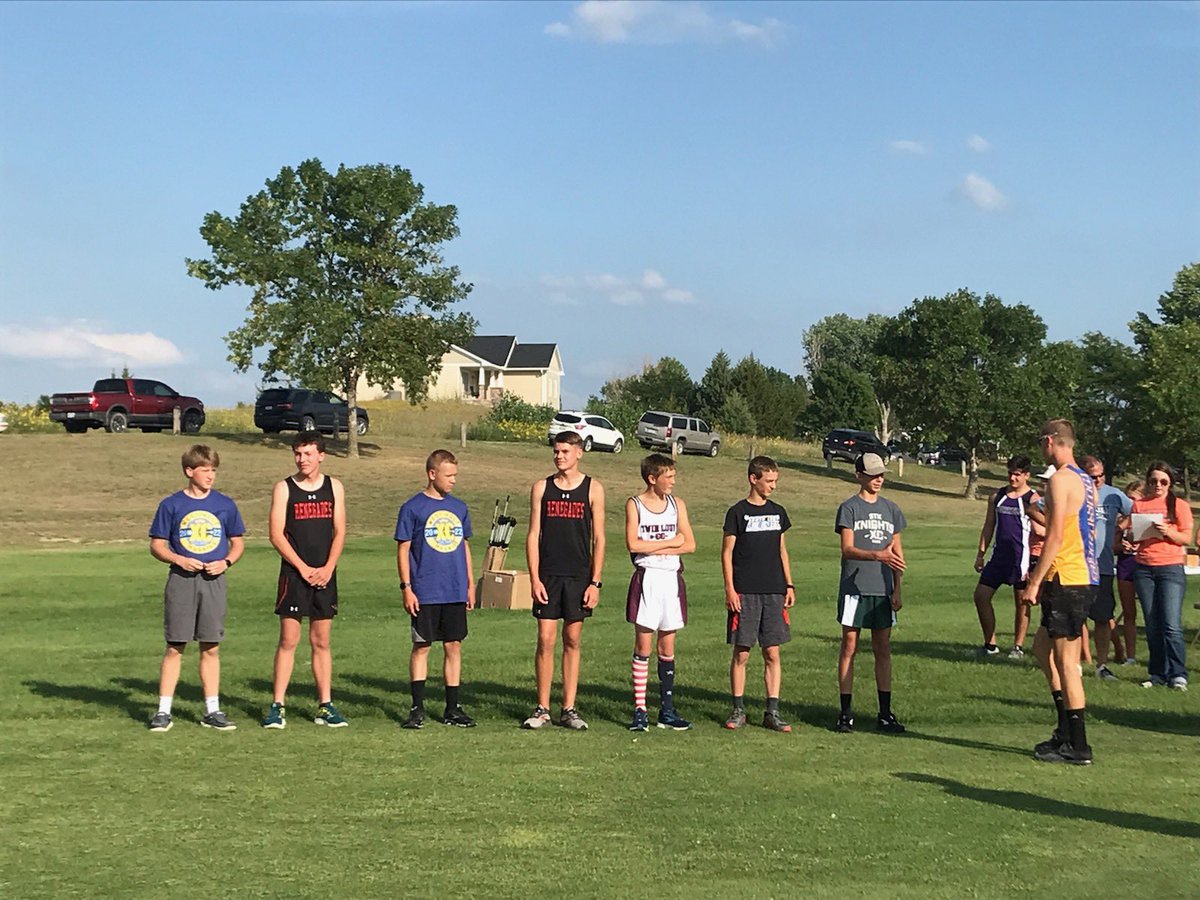 STKnights's tweet photo. Congrats to Connor Sutton placing 15th at the Burwell Invite #STKnights⚔️ https://t.co/LylehHJMdQ