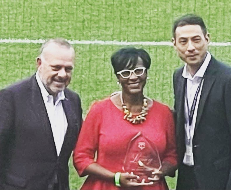 Honored to receive the Minnesota Twins Community Legacy Award. This award honors community leaders who are “driven to create impact that forever improves the world.”

My legacy is to share the gift of learning by promoting reading and diversity in books. #leadersarereaders
