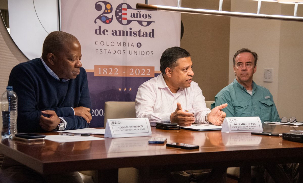 ONDCP's tweet photo. At a final stop, @DrGupta46, @StateINL, and @USAID_Colombia spoke with local press about the trip and continued cooperation between the U.S. and Colombia. https://t.co/LSVPVwsAcA