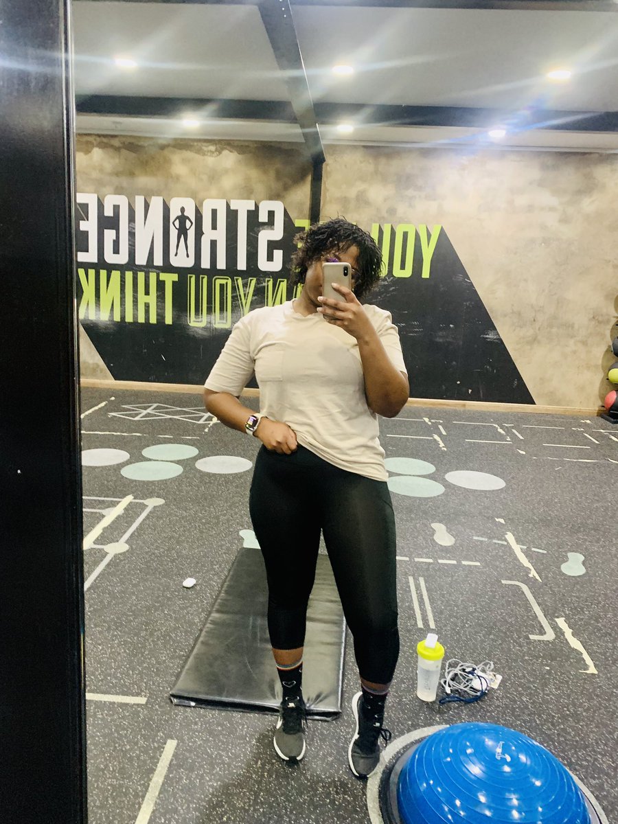 princesszanii's tweet photo. Rent paid 🙃 https://t.co/3U2zGXofxS