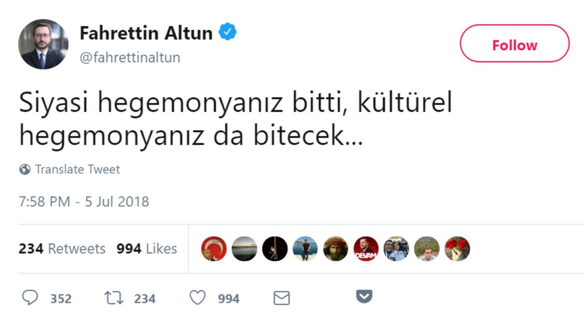 Bugün Gülşen'in başına gelen hukuksuzluğun bir sebebi de altta gördüğünüz tweet. 
Ben de şunu söylüyorum. Bin sene de iktidar olsanız kültürel hegemonya kuramazsınız. Çünkü bunun için zeka, yetenek, zarafet gibi torpille, rüşvetle, iltimasla sahip olamayacağınız şeyler gerekiyor.