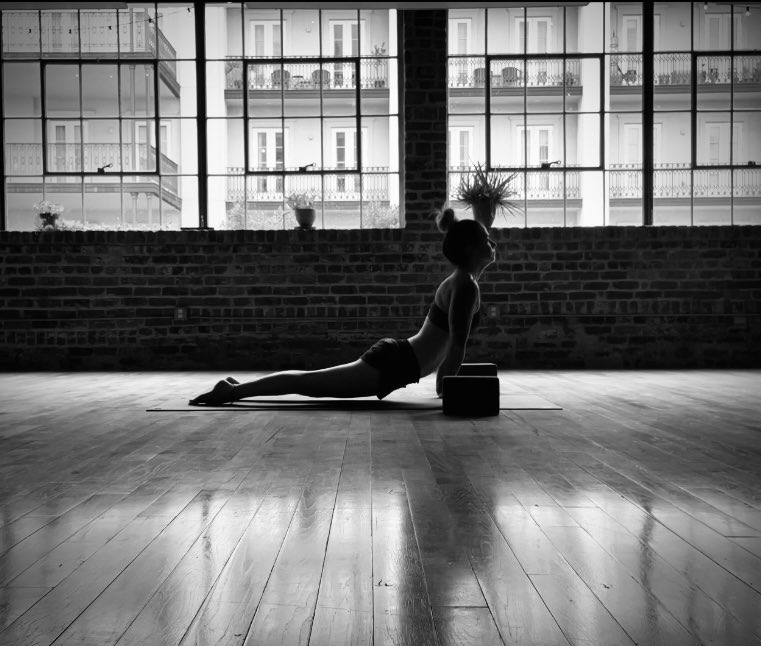 Mdarling30's tweet photo. Just a few screen grabs from a recorded practice. Perks of having studio time by my lonesome 😎🤙🧘‍♀️ https://t.co/xhB6vOJpON