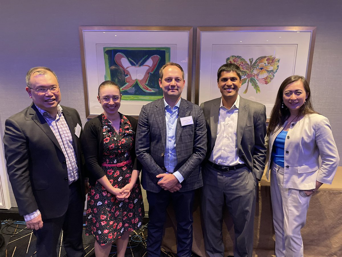 TiansterZhang's tweet photo. Leg 3 complete! Thanks for the great hospitality and a bit of sunlight before we leave, Brisbane! Here w #JeffGoh @NiaraOliveira7 for our last #PROSPECT22 hoorah! Thanks @ErniEsterhuizen for bringing us to Australia. Insightful colleagues & discussions, benefiting our patients! https://t.co/ECTK8EpTYO