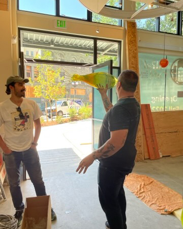 colvosconst's tweet image. Beautiful glass-blown artwork going up at our @ChiefSeaClub Café project, by local artist @DanFriday. It looks amazing and is a fantastic touch to the café!

#glassblownart #seattle  #generalcontractor