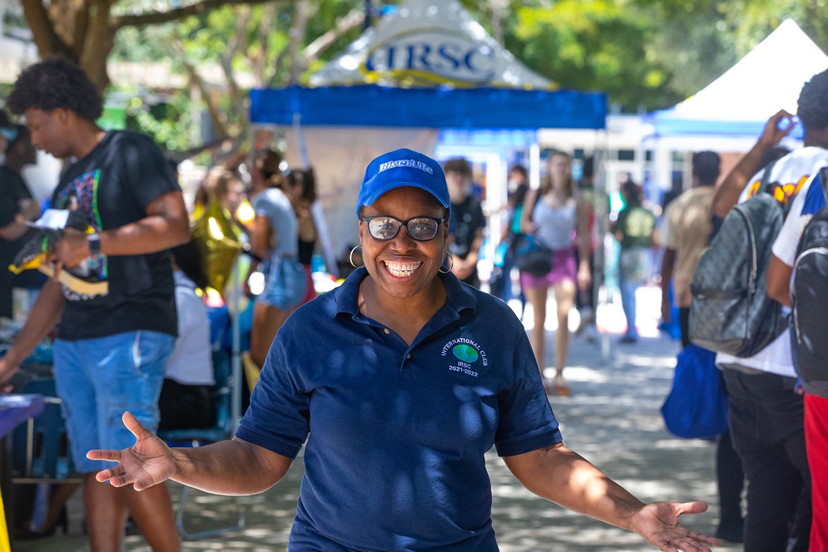 IRSCTheRiver's tweet photo. Students rushed to the KSU walkway on Wednesday to learn about different clubs and organizations at IRSC. Learn more and see which ones interest you at https://t.co/2F26EHgaHT.

#IRSCWoW #IRSCRiverLife #IRSCProud https://t.co/LOHkYWmYPv