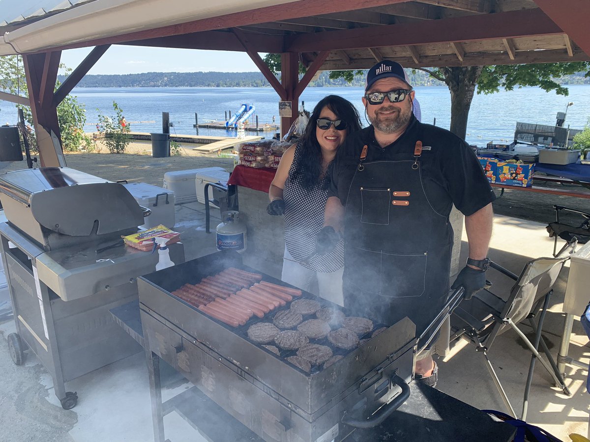 PillarPropSea's tweet photo. We closed our office and our properties for the day to celebrate our hardworking teams with a summer family barbecue!

The delicious food was just the start - the day was complete with games, gifts, prizes, face painting, and a lot of fun😎 #buildsomethingremarkable https://t.co/cS8r4Acb2v
