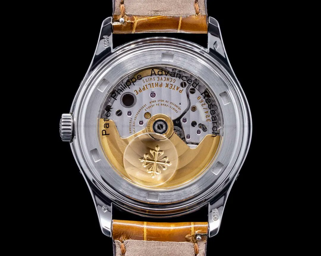 EuropeanWatchCo's tweet image. Patek Philippe Advanced Research 5450P Annual Calendar Platinum Salmon Dial Limited. bit.ly/3Covk5q 

#PatekPhilippe                                          
#AdvancedResearch                                
#Horology
#PatekPhilippe5450P