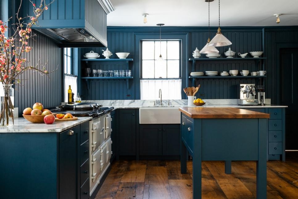 hgtv's tweet photo. Which of these cozy country kitchen designs is your fave? https://t.co/EKKAlJLkl0