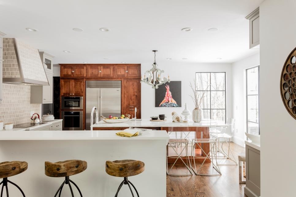 hgtv's tweet photo. Which of these cozy country kitchen designs is your fave? https://t.co/EKKAlJLkl0