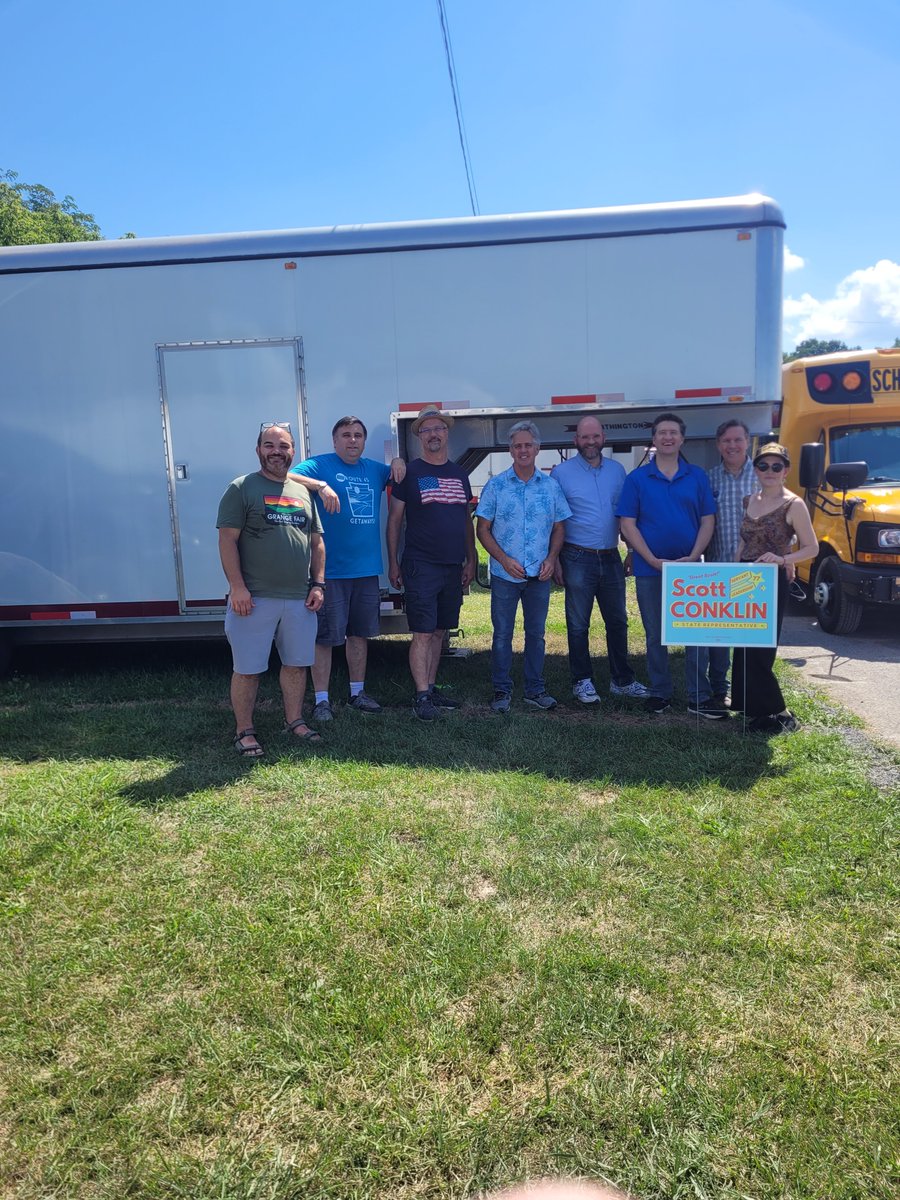 ZeiglerForPA's tweet photo. Getting ready for @GrangeFair1874 parade here with @conklinforpa @LauraShadlePA @MichaelPipe @CCMarkHiggins @JasonMoserCC @PaulTakac_PA and Jeremy Breon. #HD171 #RuralPA #HD77 #HD82 #ForABetterTomorrow
Join our movement here: https://t.co/uRKKsx4rlw https://t.co/kygH7Rx2W6