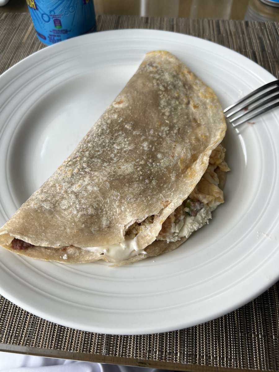 thorhn2's tweet image. Tegus definitivamente no sirve