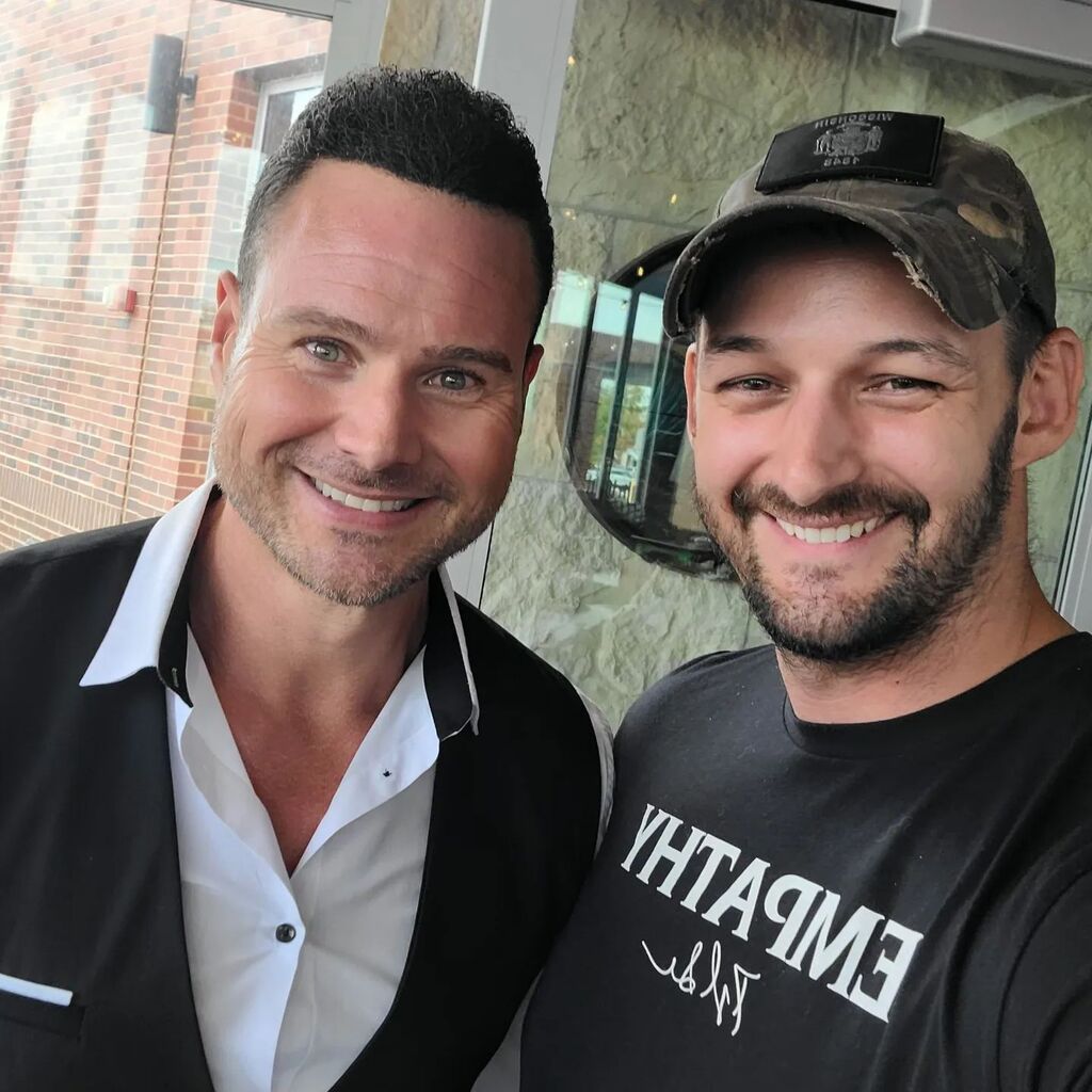 Dylan_J_Sessler's tweet photo. Had the pleasure of meeting @robbydangelo and hearing his keynote at today's Young Guns event.

Special thanks to @andyfuckingweins and the other founders of the Young Guns Movement. What a great event. 

#youngguns #younggunsmovement #entrepreneur #entr… https://t.co/UYdsVlke6U https://t.co/bofwlWCbTL