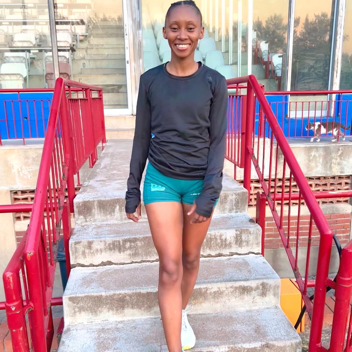 BMX29's tweet photo. “You will have good days and bad days, slow runs and fast runs, tough races and easy races, but you will only have one journey.”
#runandchange #runformentalhealth #inspire #261fearless #womenwhorun #iampossible #runfearless #runmotivation #strongertogether https://t.co/9BC17627V1