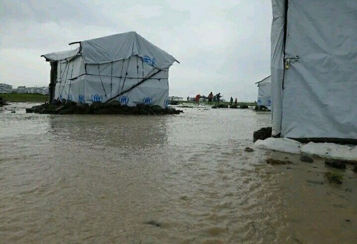 SelamawiN's tweet photo. RRS &amp; UNHCREthio re visiting to fertile lands but Eritrean Refugees in Ethiopia suffering Summer-Rain. Why didn't visit them? 
Refugees have equal Rights!
#Justice4EriRefugees 
#Save_Eritrean_Refugees
@Refugees @FilippoGrandi @hrw @IRCS @AUC_PAPS @US_AU @EUtoAU @EthioHRC @ESATtv https://t.co/idh0TQtNjH