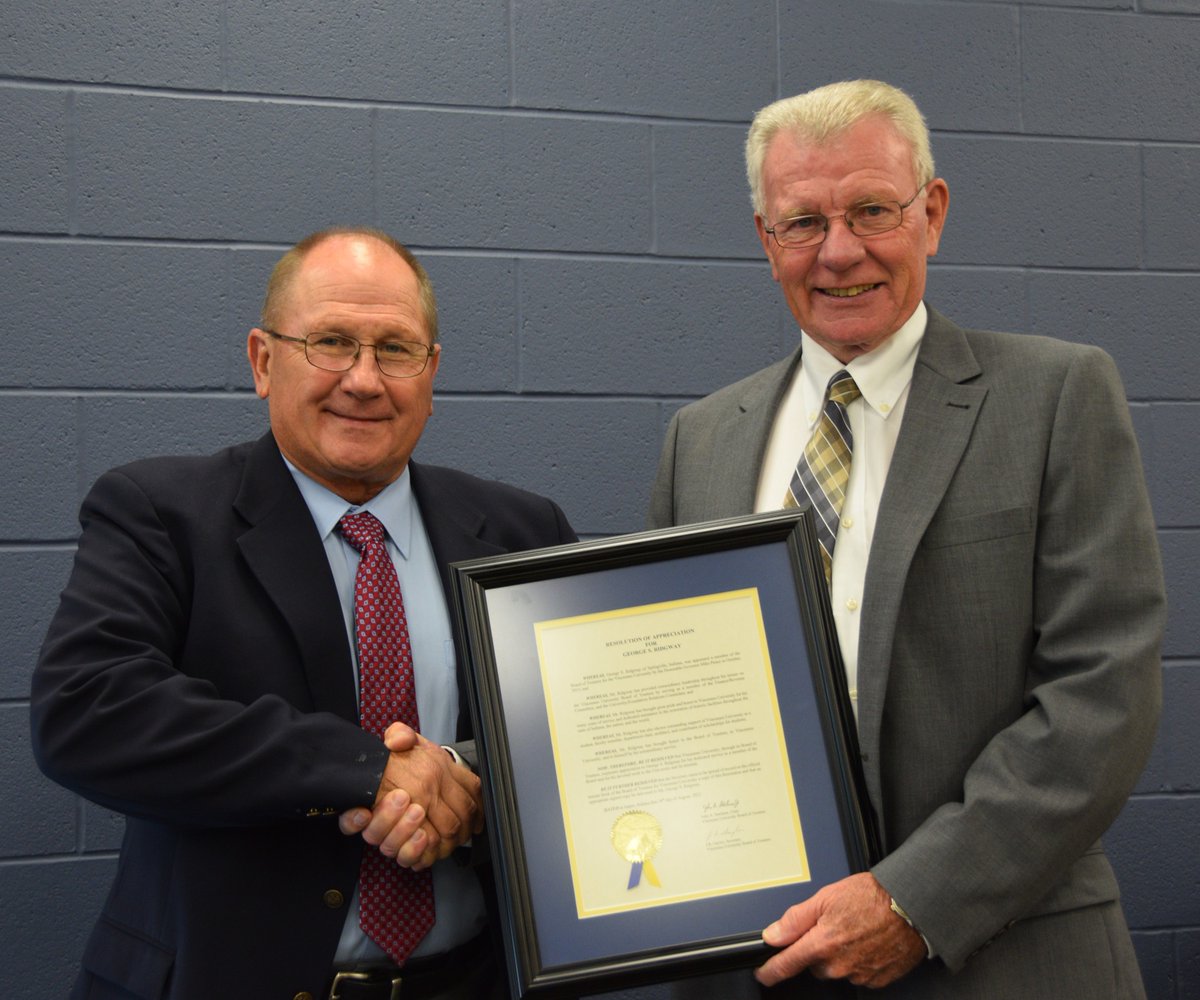 SigmaPiVU's tweet photo. Join us in thanking Sigma Pi Alumnus (VU, '69) and VU Trustee George S. Ridgway, for decades of dedication, leadership and service to @VincennesU.  More about Ridgway and the August Board of Trustees meeting
https://t.co/l31R1sZern https://t.co/kF8N4iq54q