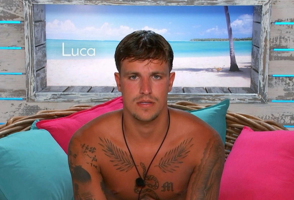 sanaravishing's tweet photo. Here’s MY personal list of who I think were the WORST contestants of this year’s Love Island and TRUST ME I have my reasons #LoveIsland https://t.co/51kSEnccDe