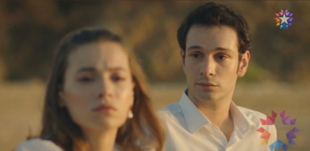 esraa4522's tweet photo. Ekimin seveni var, kanatın var, melisanın var Bekirin bile var ama uğruna her şey yapabileceğini gösteren hissettiren Ozanın yok. Çünkü hissettirmek kaybetmektir.. #duybeni̇ #ekkan #meloz #melkan https://t.co/Z8YRZnPuN7