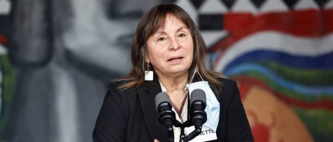 FbCEmnIXwAAZXVs?format=jpg&name=small