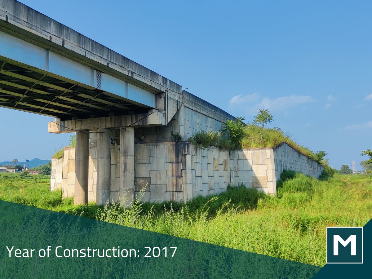 MaccaferriWorld's tweet photo. Location: Kankotra-Jharsuguda, Odisha, India 
Year of Construction: 2017 

Maccaferri MacRes® system was installed to construct Road Over Bridge (ROB) at Kankotra-Jharsuguda, Odisha. 

#Smritika #ThrowbackThursdays #MacRes® #ParaWeb #reinforcedsoilstructure #msew #flexibility https://t.co/L5Az5Mrou3