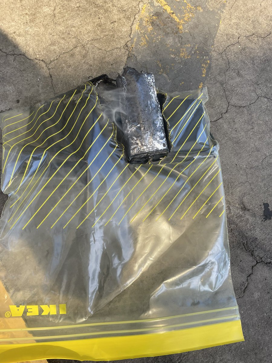tysongs's tweet photo. ..@Apple this ain’t good! Last night one battery caught fire so I bring to Apple store to show them and just caught fire again en route… who’s the #genius coming to rescue https://t.co/RHg1FQkQPu