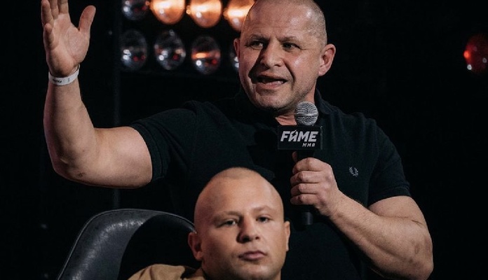 Wojtuxik tweet media