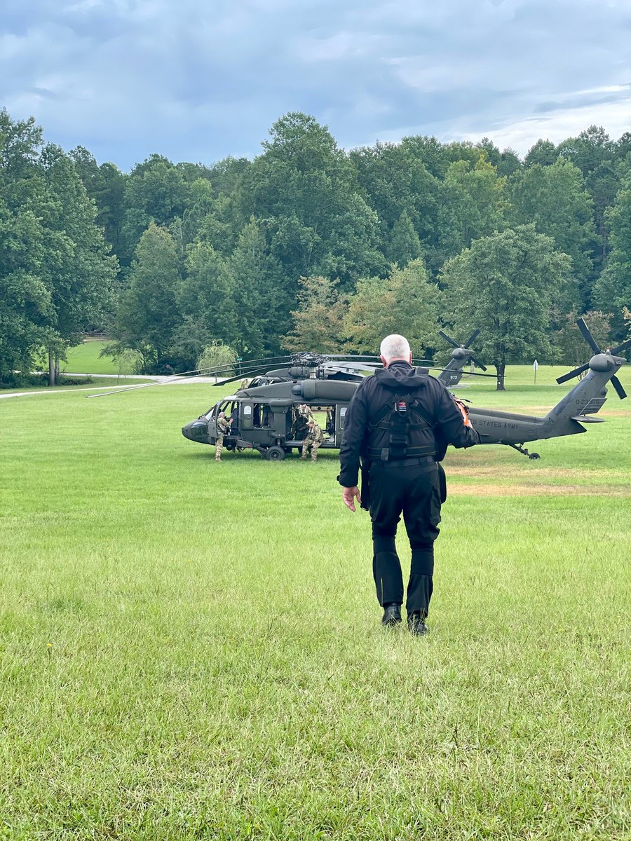 SCStateFire's tweet photo. FOURTH DAY: Founding SC-HART member Tom Webb, SC Task Force-1 and @BurtonFD_SC, leaves for a day of training scenarios for the SC-HART Tri-County Exercise. #SCHART https://t.co/GtCMfsAYNc