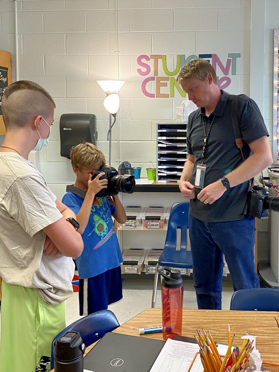🐾📷 It’s a great day when Donnie Biggs visits Columbia! Thanks for capturing our learning and love for school through your photography! <a href="/fcpsnews/">Fairfax Schools 🌟</a> <a href="/FCPSR2/">FCPS Region 2</a> #smallschoolbigheart