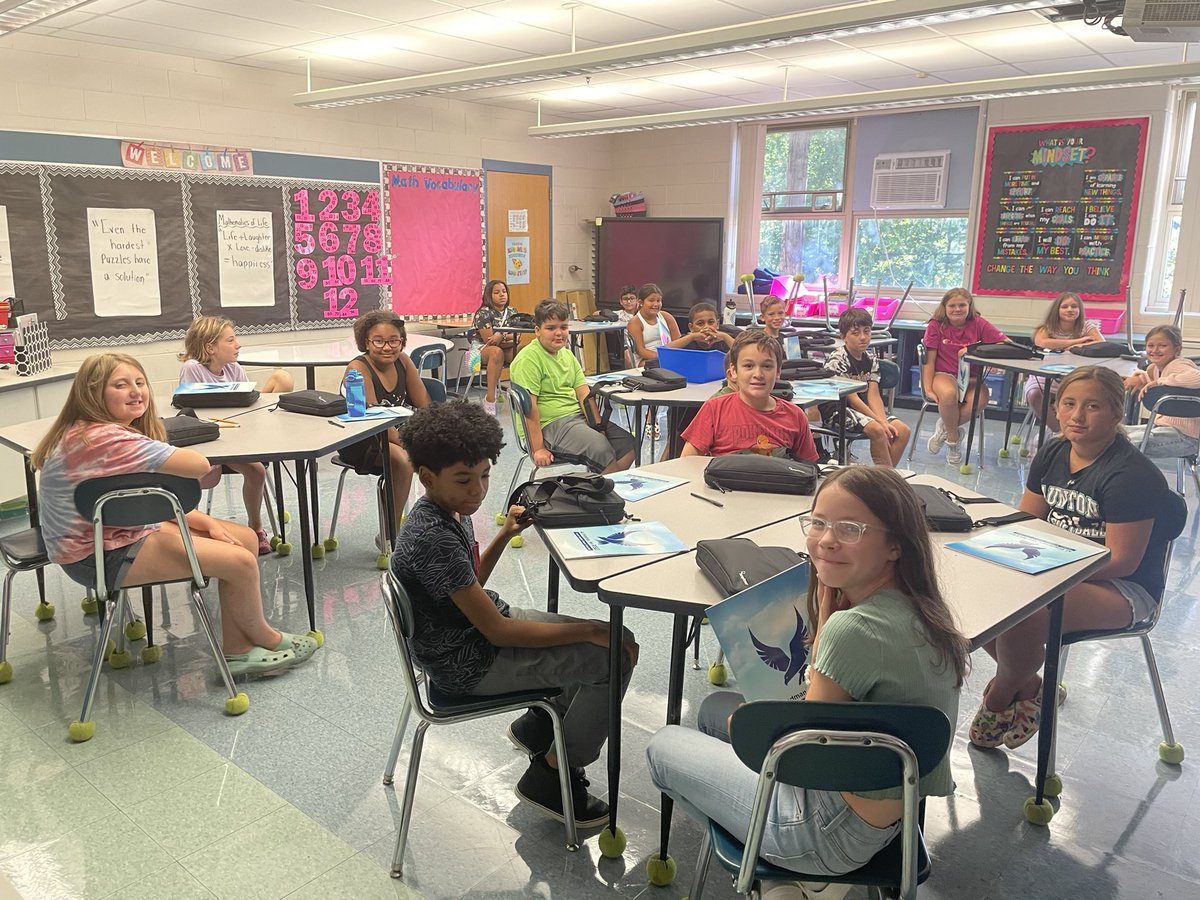 MrsCoute's tweet photo. Awesome time at our 5th Grade Boot Camp! A special shout out to our 5th grade staff🥰@Taunton_Schools https://t.co/Dq9bjpHyjU