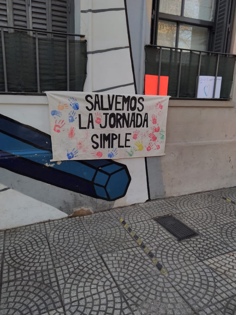 JudasVei's tweet photo. #salvemoslajornadasimple https://t.co/o0DX8uWGOM