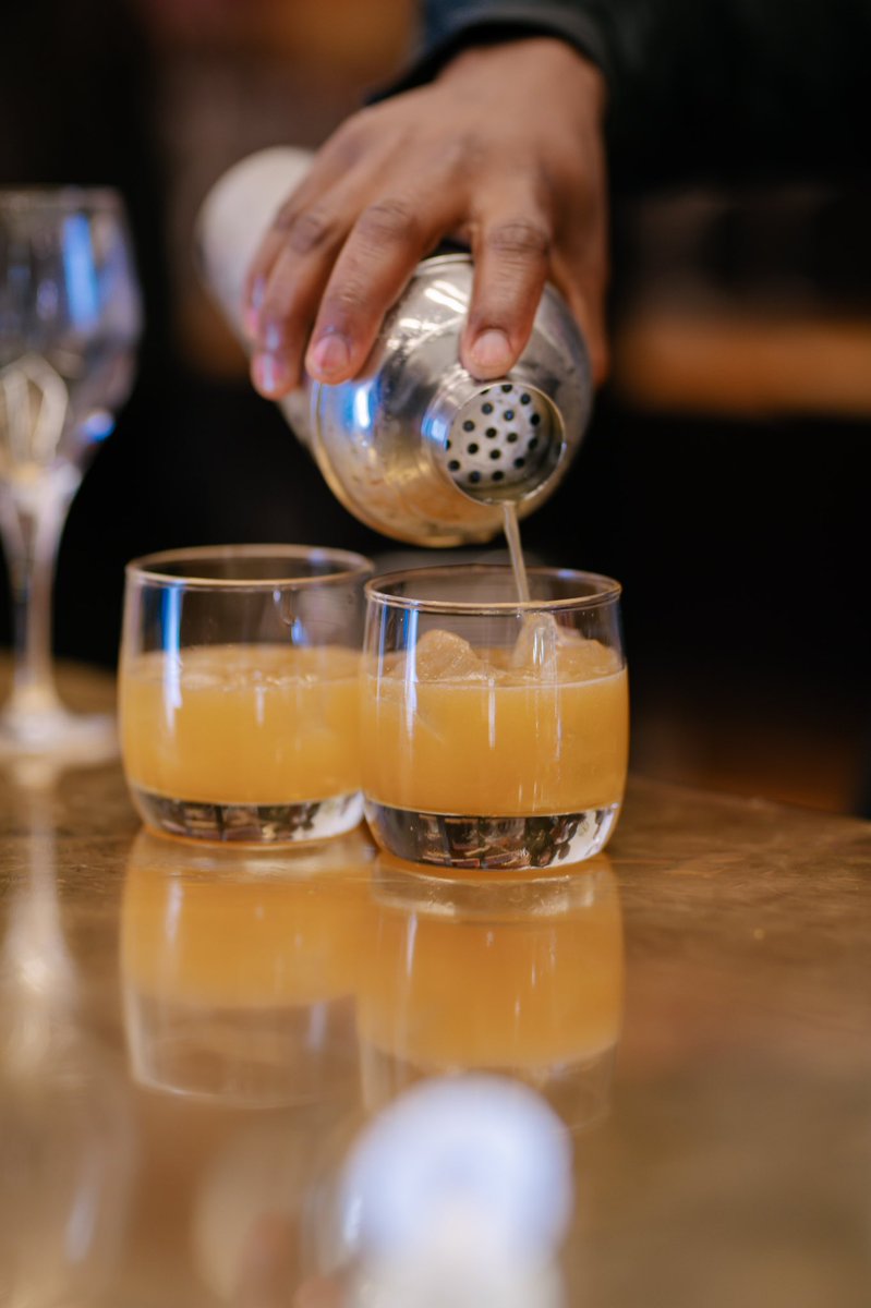 Movie Room tweet media