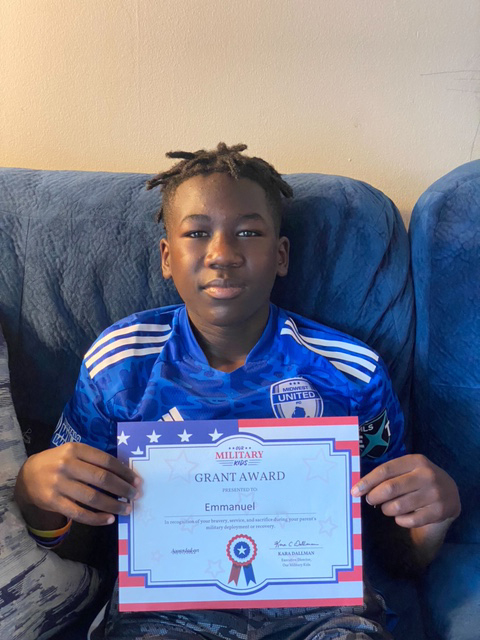 OurMilitaryKids's tweet photo. Emmanuel, the son of an @USArmy @NationalGuard soldier, is taking to the #soccer field this season with the help of two Our Military Kids grants! โฝ๏ธ
Thank you @USAA for support that has made his and hundreds more OMK grants possible!
#KnowYourMil #KidsServeToo #DeploymentStrong https://t.co/j4fK2vPICa