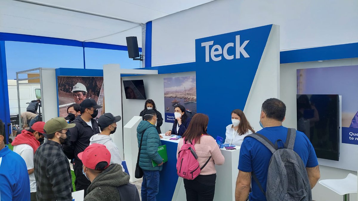 TeckChile's tweet photo. Participamos en distintas actividades de #CIMIT2022. En un seminario, compartimos sobre el compromiso de #TeckQB con el desarrollo social de Tarapacá y estaremos hasta mañana en la feria laboral #YoContratoLocal, donde puedes ir a nuestro stand en la Plaza 21 de Mayo de Iquique. https://t.co/Frjtdlpndo