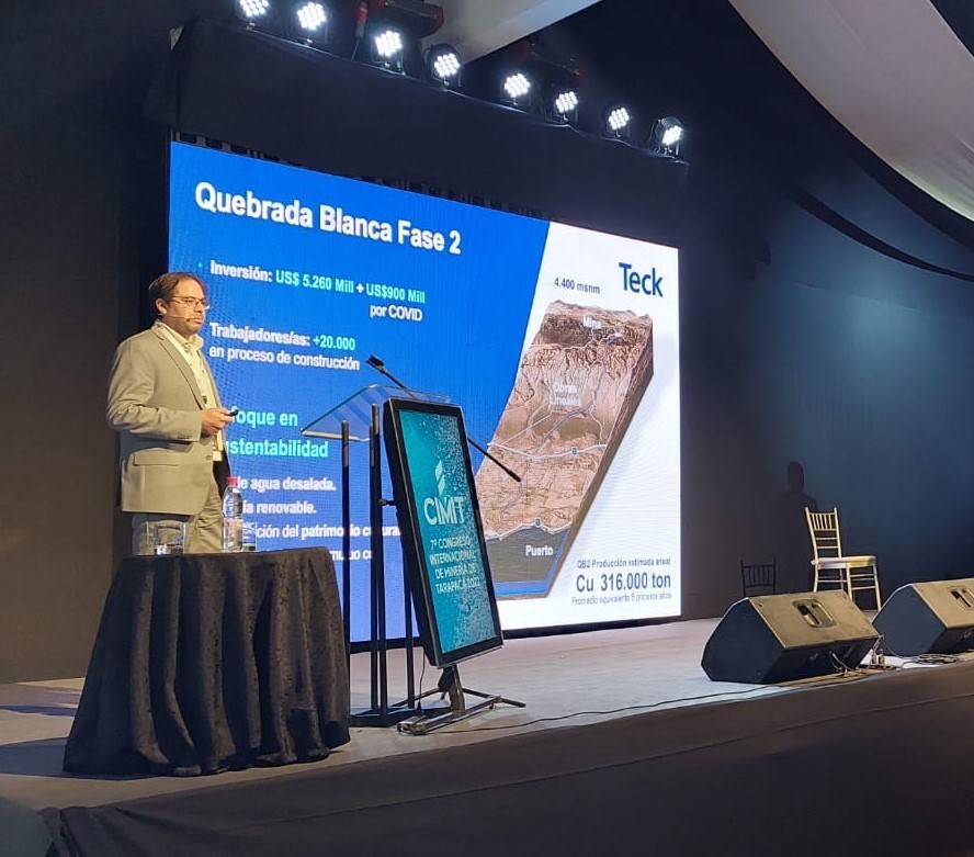 TeckChile's tweet photo. Participamos en distintas actividades de #CIMIT2022. En un seminario, compartimos sobre el compromiso de #TeckQB con el desarrollo social de Tarapacá y estaremos hasta mañana en la feria laboral #YoContratoLocal, donde puedes ir a nuestro stand en la Plaza 21 de Mayo de Iquique. https://t.co/Frjtdlpndo