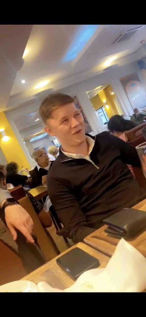 ERACTOMMYG's tweet photo. First branch meal as a BM after a PUA session with the team @ibbyerac @TomblackU3 @AdamMoosaERAC next time I wouldn’t eat raw chilies eh @JackERAC_ , please approve @CharnelleErac 😂😂😂 https://t.co/IHlsMVCMgG