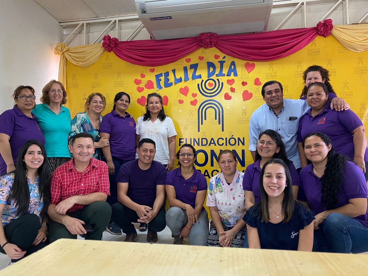 luisnarvaja's tweet photo. Gracias por la Invitación y por seguir compartiendo con la familia #ConinPy que da una lucha muy importante La de Erradicar la Desnutrición Infantil. https://t.co/v0YZI4BtMo