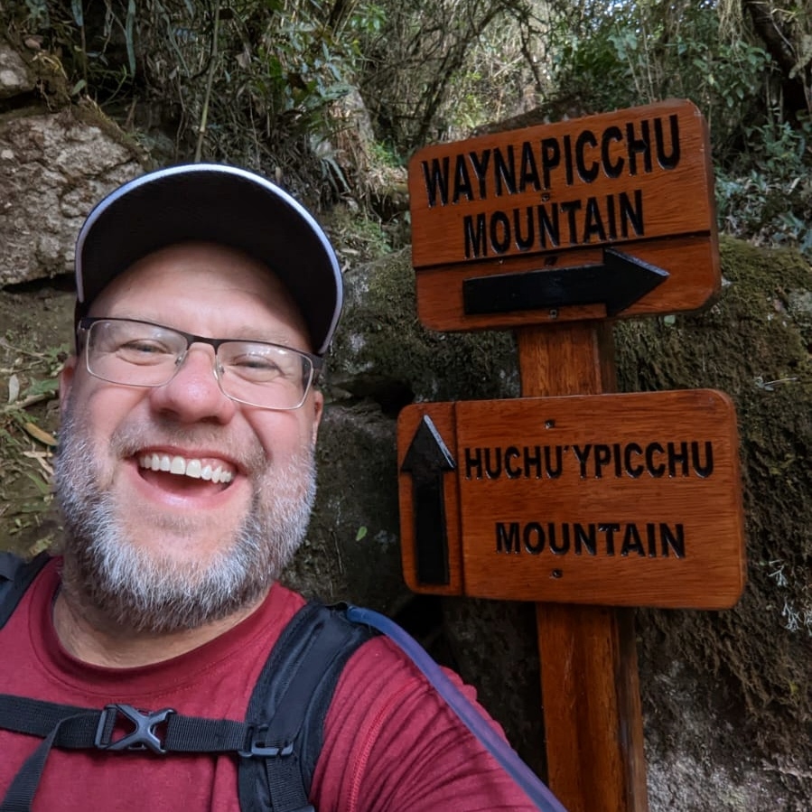 SnowAndCurt's tweet photo. I literally think CUrt was a billy goat in a previous life! The man can climb!
#vanlife #snowandcurt #fulltimetravel
#Peru #PeruVanLife #SouthAmericaVanLife
#PeruTravel https://t.co/N5auwQ0Ems