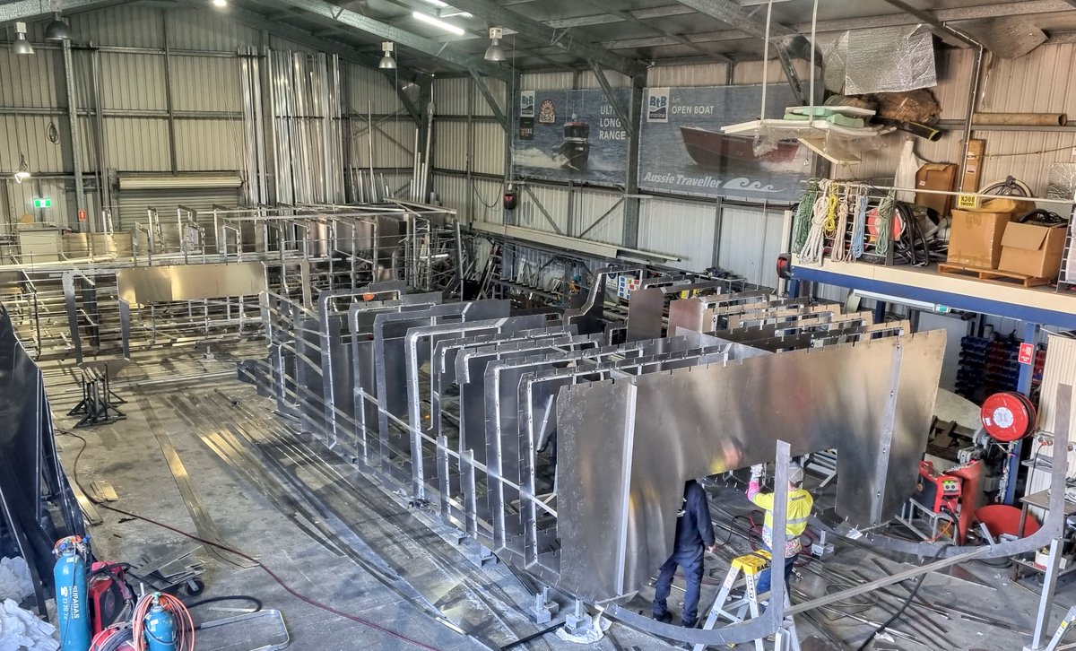 btb_marine's tweet photo. Another shot of the hulls of both of our twin @btb_marine 1090 cats rising from the floor of our workshop. Stay tuned to follow the builds...
#cruisingcatamaran #boatbuilders #FraserProud #MakingItForQld #MadeInAustralia #FraserCoast #HerveyBay #BtBmarine #weneedabiggerrshed https://t.co/ohwCUfLnA4