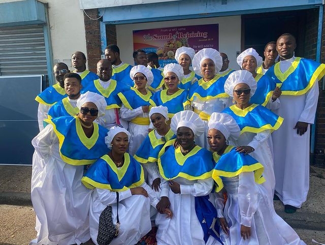 celeheritage's tweet photo. CCC AYOMIDE PARISH CHOIR ~ HARVEST OF SOUNDS OF REJOICING💃🏿🙏🏾🎶🎊

#celestialchurchofchristworldwide #ccc #prophetic #thanksgivingservice
#celestialchurchworldwide #celestialchurchofchrist
#church #christianity #cccchoir #sundayservice #cccunite
#weinthecccinspire #omocelenimi https://t.co/3SQQubOGxH