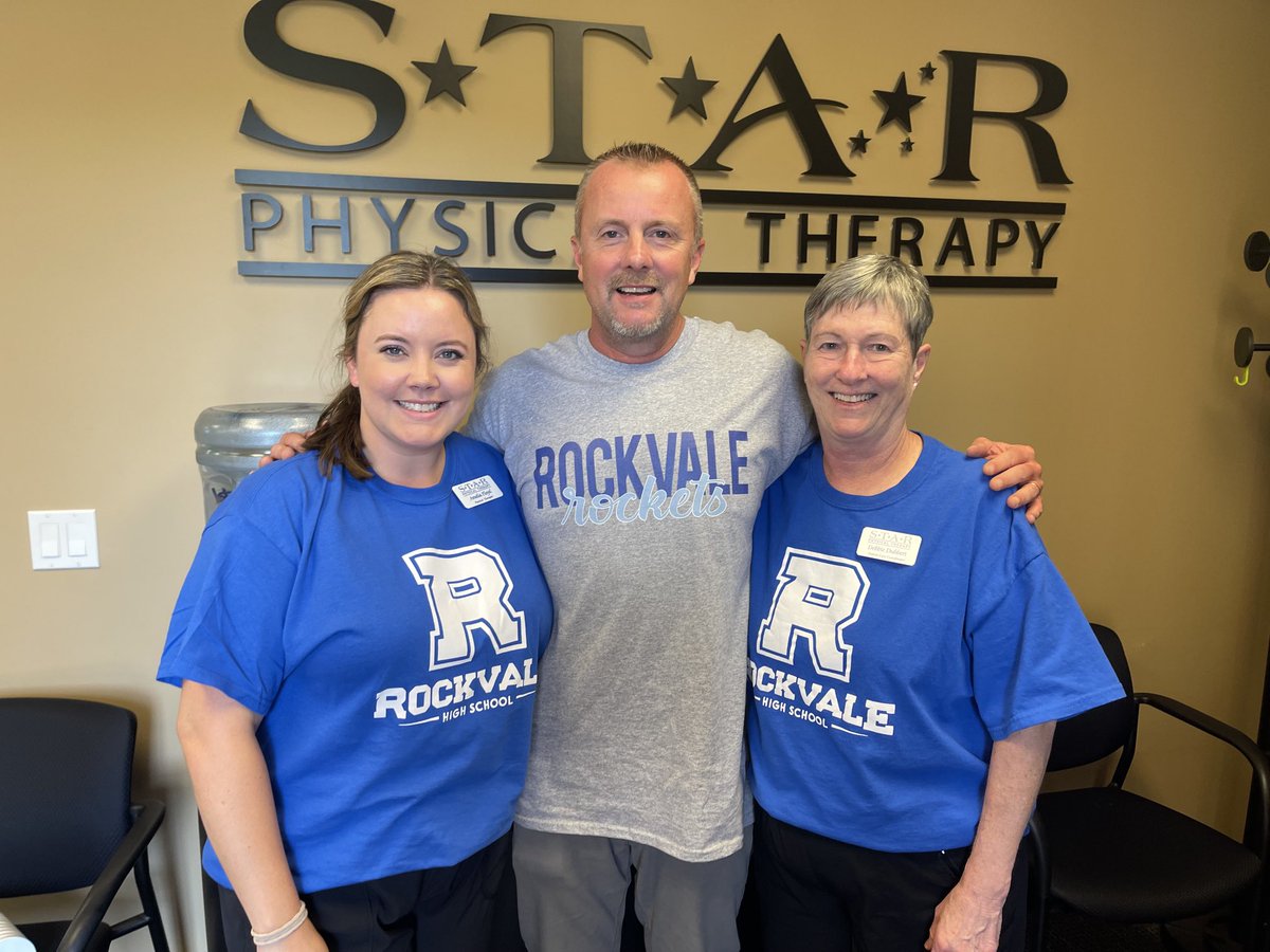 pt_wright's tweet image. Supporting the rockets for their big game tonight!! ⁦@RockvaleHS_Ath⁩ ⁦@Rockvale_FB⁩ ⁦@starpt4u⁩