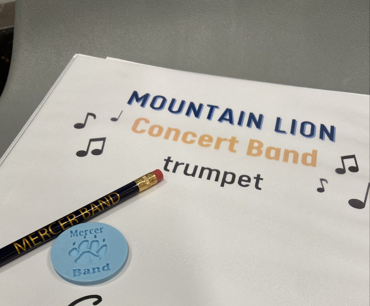 Mrs_Friend_MMS's tweet photo. Loved welcoming back our 8th graders to Mercer! We were in a room FULL of student leaders today! #ROARasone #musicteacher #bandteacher @MrsManningMusic https://t.co/VBxZU7A3zZ