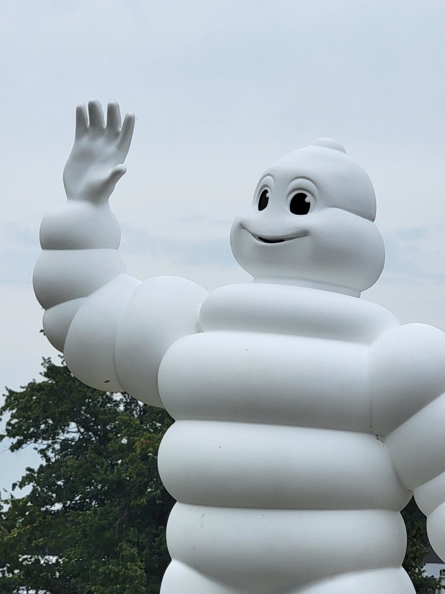 IMSA's tweet photo. We're here! 🙌

#IMSA | #MichelinVIR | @VIRNow | @MichelinRaceUSA https://t.co/N18LeUQpas